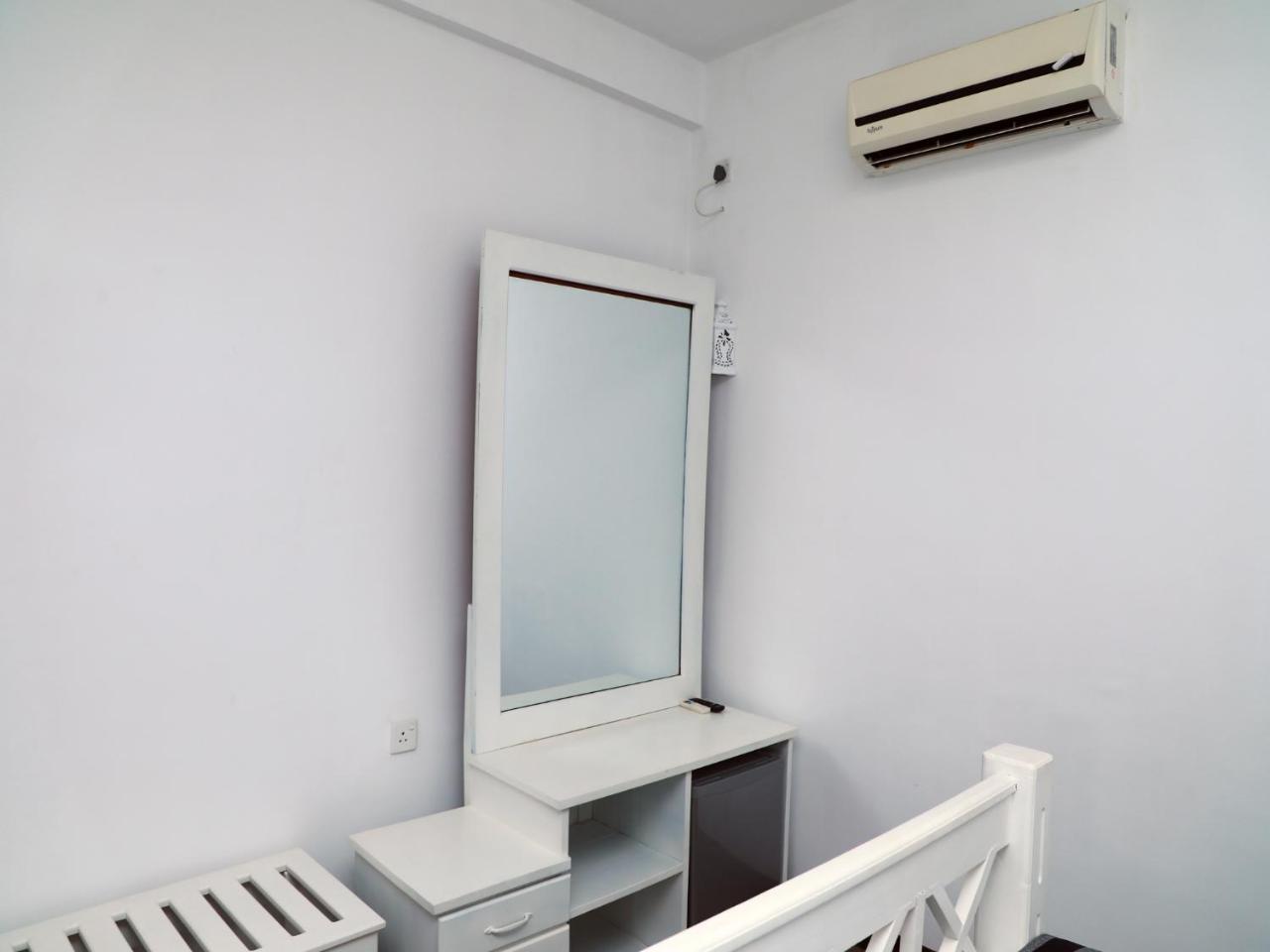 Fresh Wave Mirissa - Beach Front Экстерьер фото